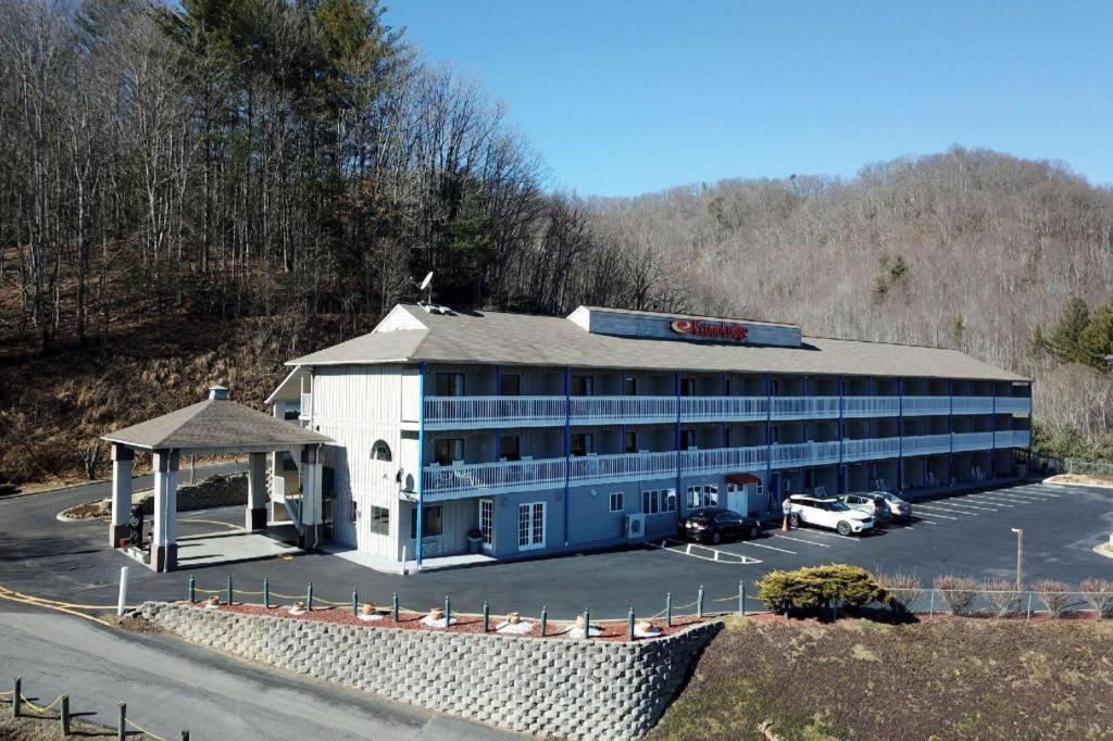 Econo Lodge - Waynesville Exterior photo
