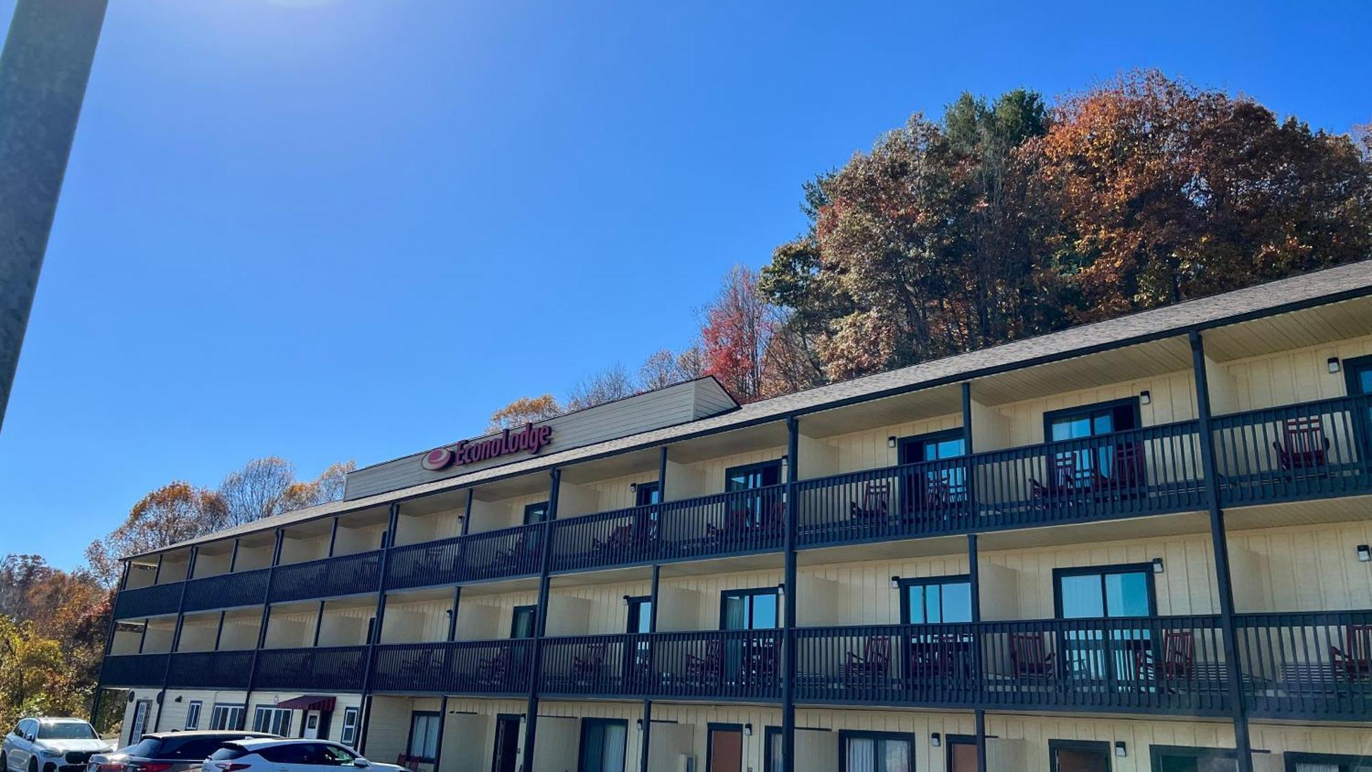 Econo Lodge - Waynesville Exterior photo