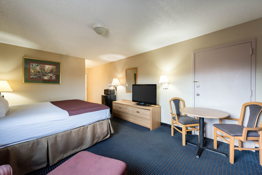 Econo Lodge - Waynesville Exterior photo