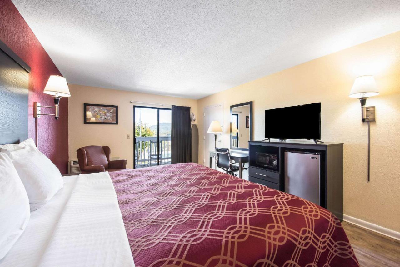 Econo Lodge - Waynesville Exterior photo